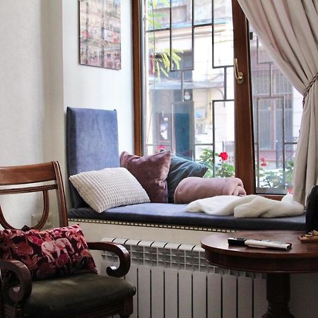 Затишні Апартаменти, Вулиця Дерибасівська, 13 Odessa Extérieur photo