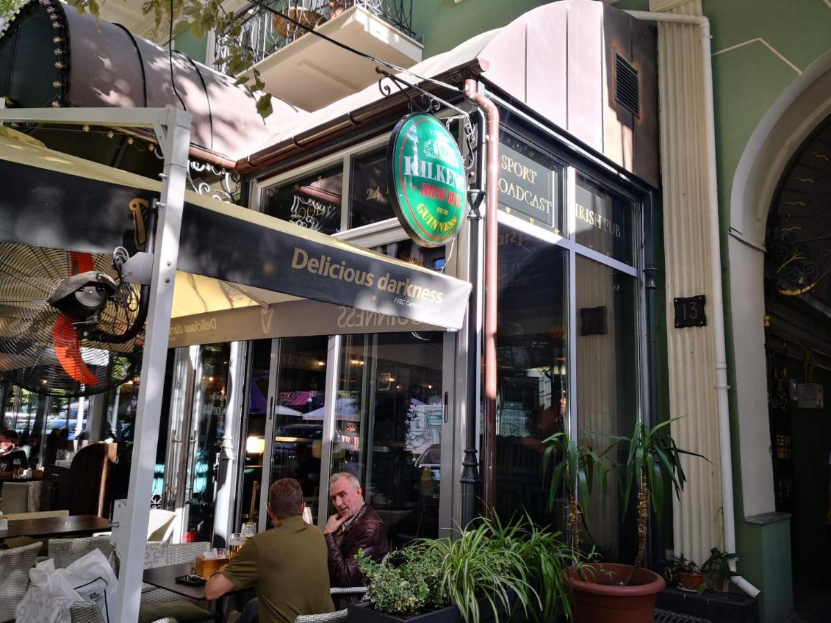 Затишні Апартаменти, Вулиця Дерибасівська, 13 Odessa Extérieur photo