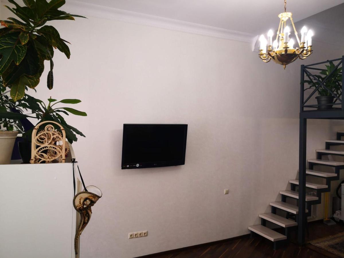 Затишні Апартаменти, Вулиця Дерибасівська, 13 Odessa Extérieur photo