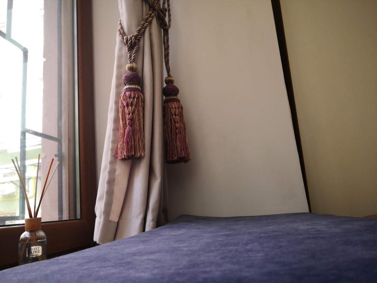 Затишні Апартаменти, Вулиця Дерибасівська, 13 Odessa Extérieur photo