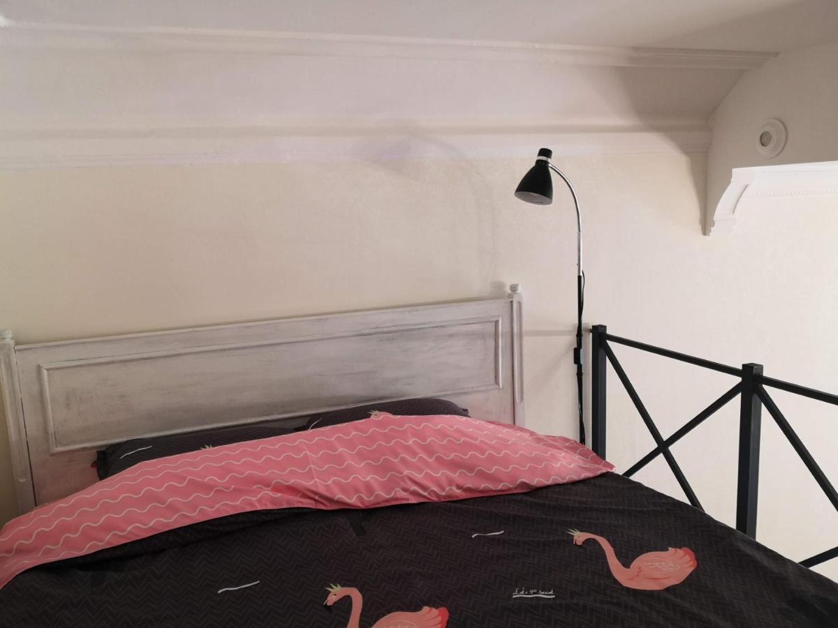 Затишні Апартаменти, Вулиця Дерибасівська, 13 Odessa Extérieur photo