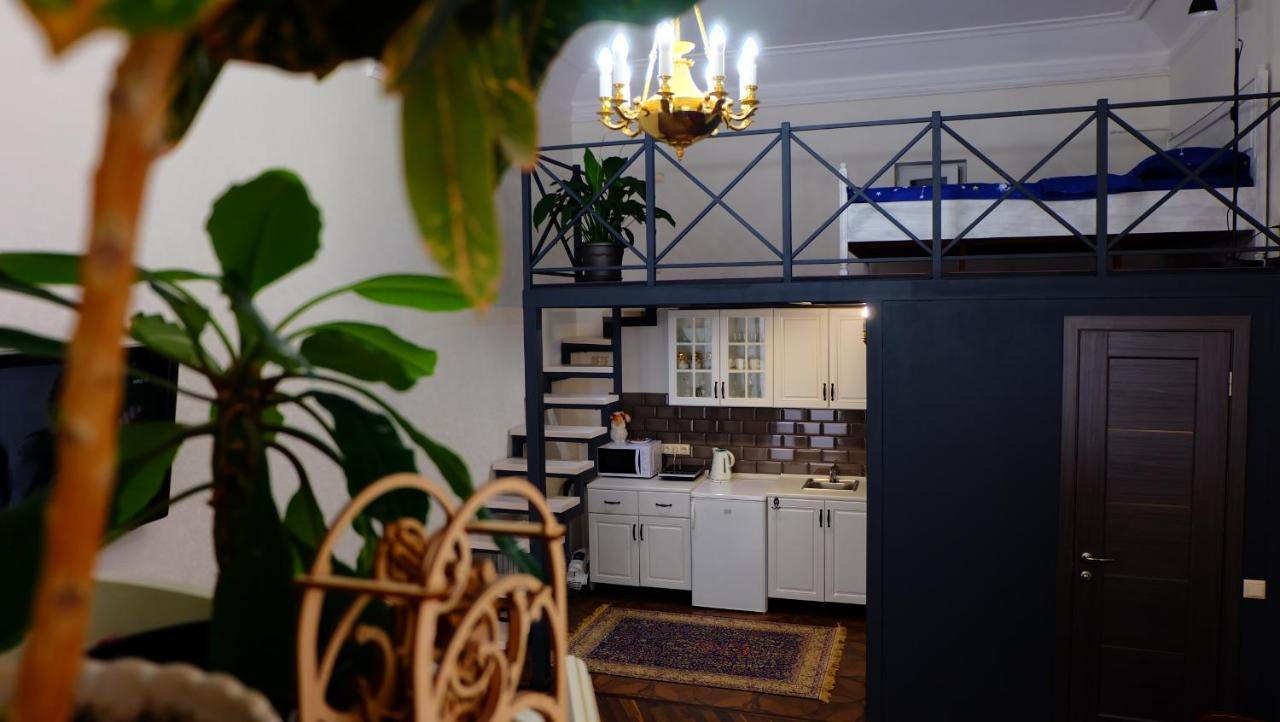 Затишні Апартаменти, Вулиця Дерибасівська, 13 Odessa Extérieur photo