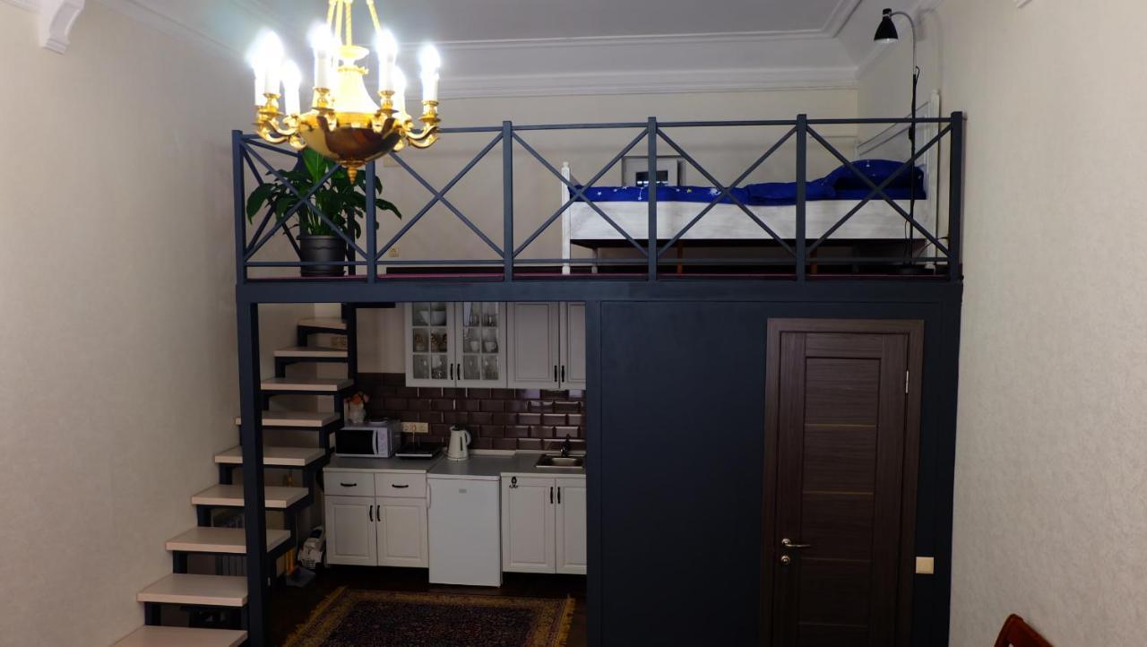 Затишні Апартаменти, Вулиця Дерибасівська, 13 Odessa Extérieur photo