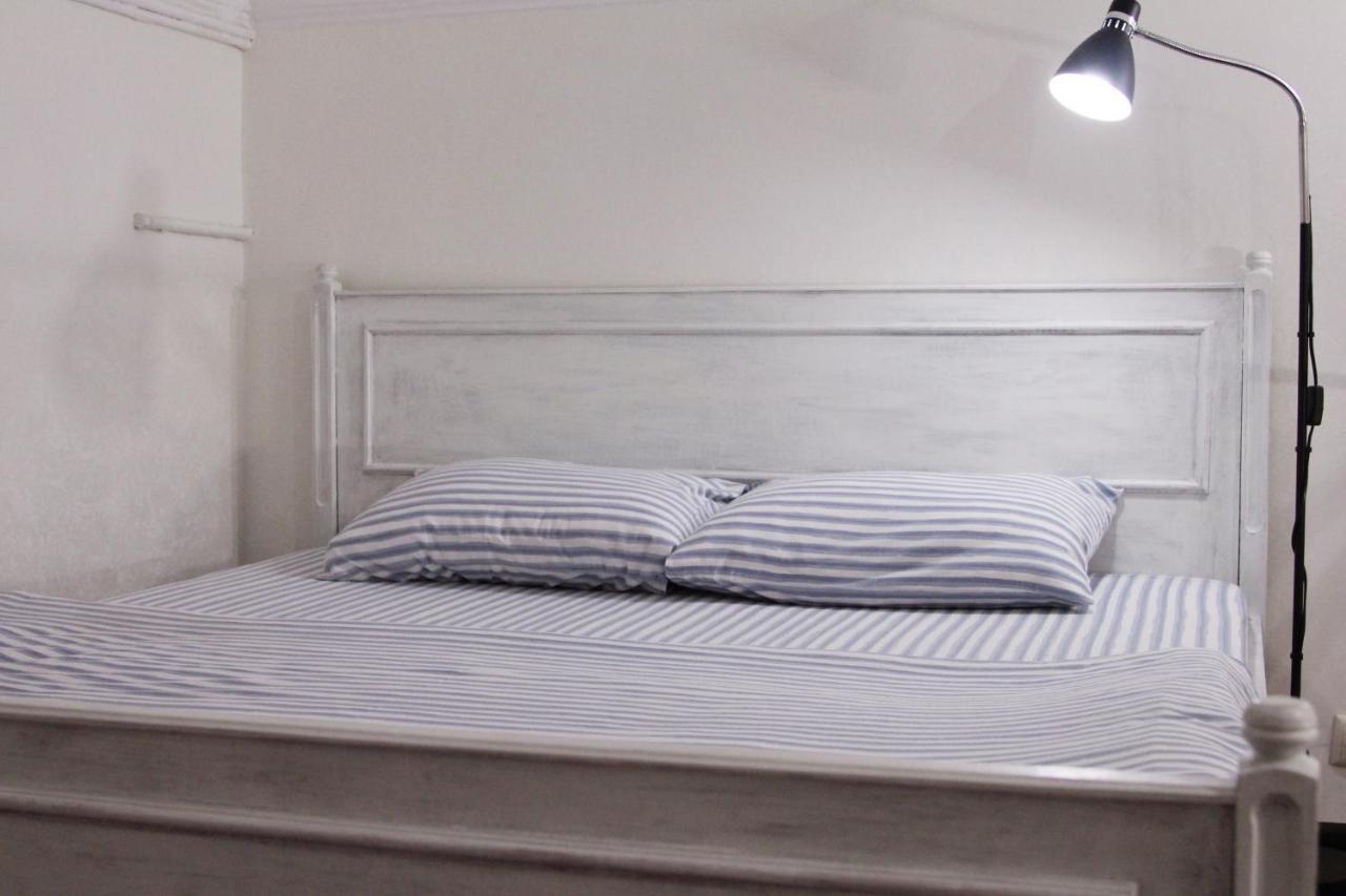Затишні Апартаменти, Вулиця Дерибасівська, 13 Odessa Extérieur photo
